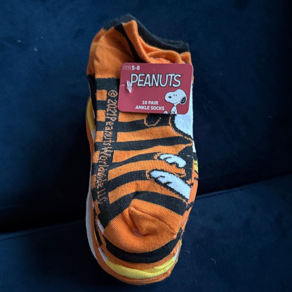 Peanuts Striped Halloween Socks
